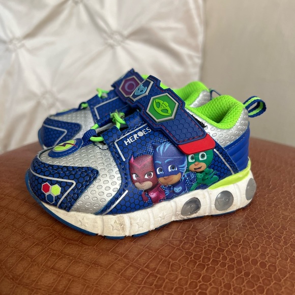 Toddler light up shoes PJ Mask - Picture 1 of 10